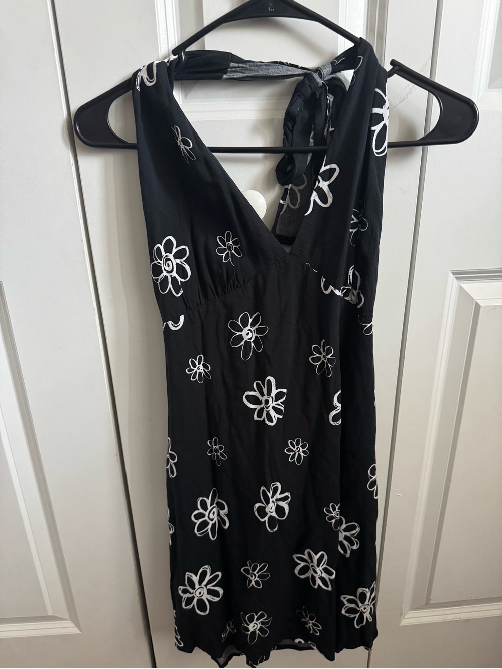 La Hearts Black Halter Top Dress with White Floral Print - Picture 1 of 7